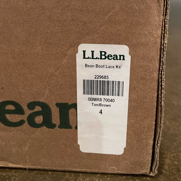 L.L. Bean Size 4 (Fits like Size 6) Duck Boots - Picture 5 of 8